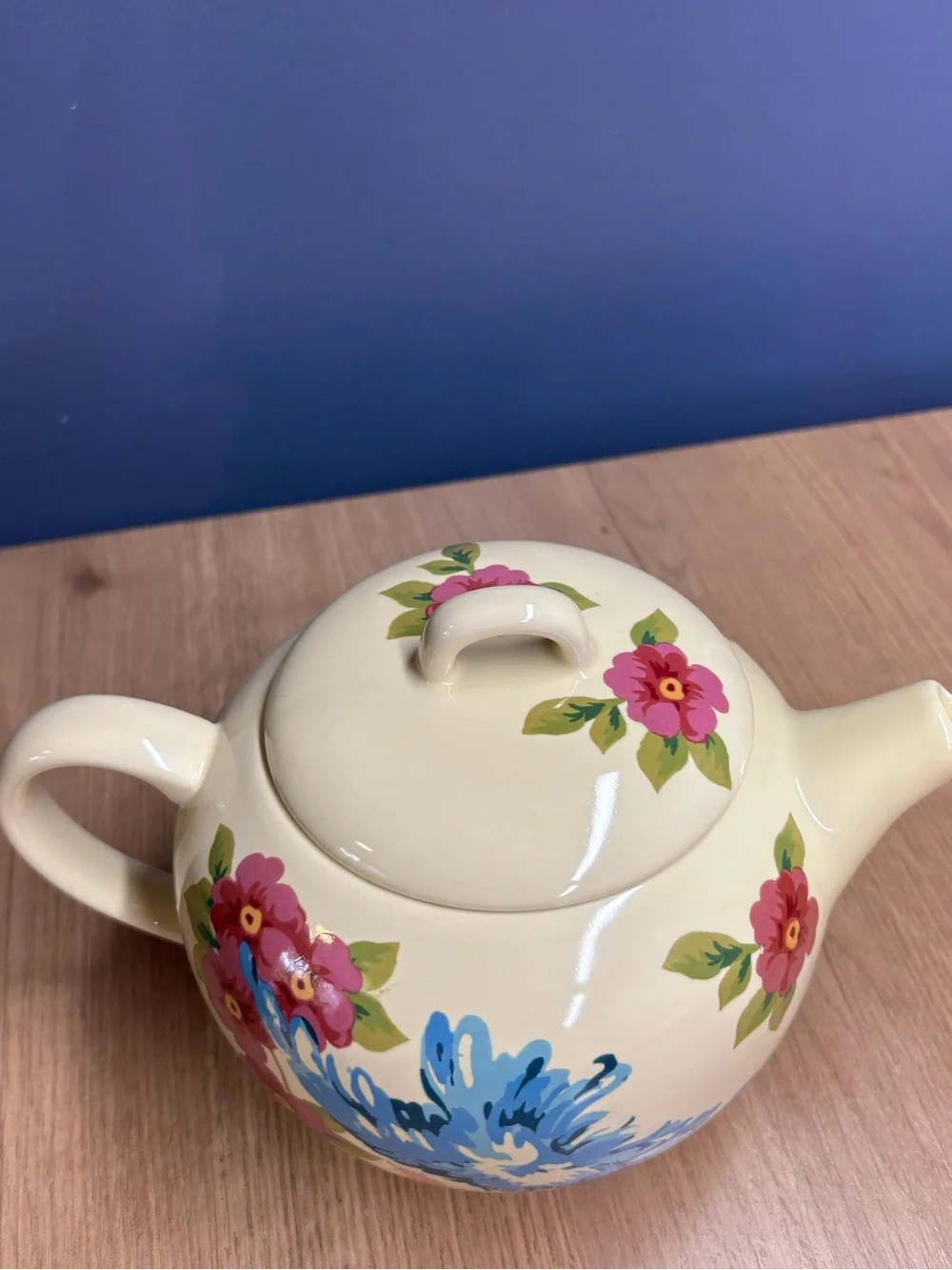Vtg Songbird Garden By Rosie B Farmer Floral Teapot 5 Cup - Cream Excellent